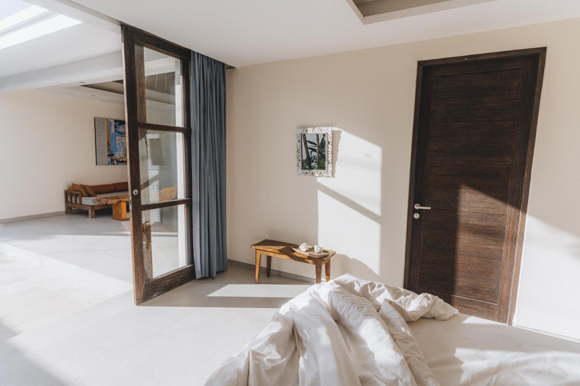 Aster Villa Seminyak Esterno foto