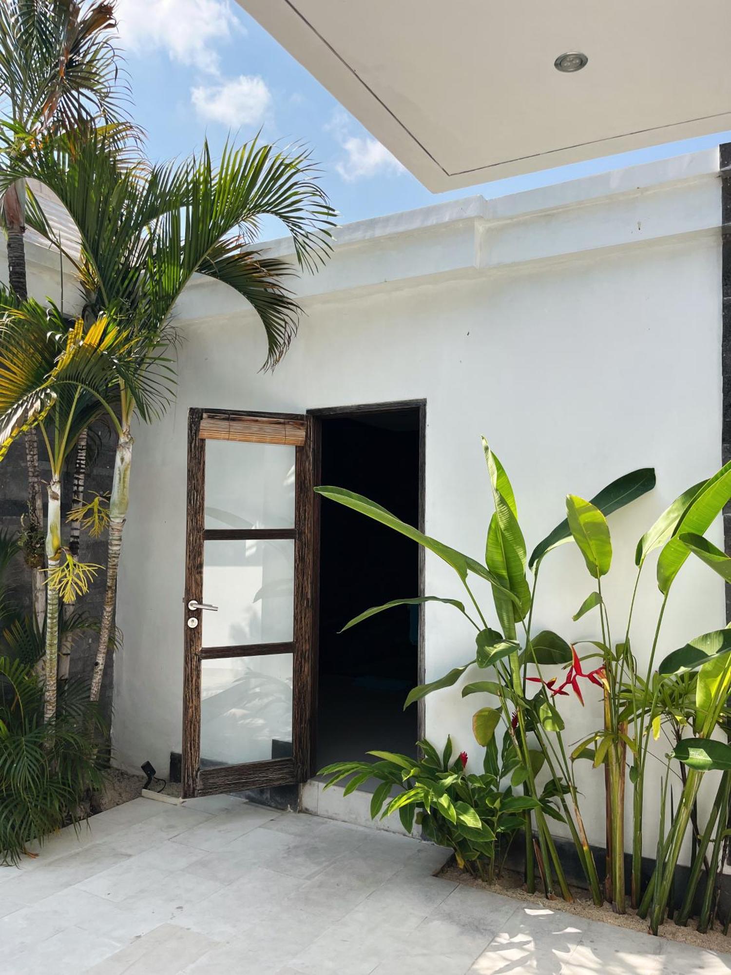 Aster Villa Seminyak Esterno foto